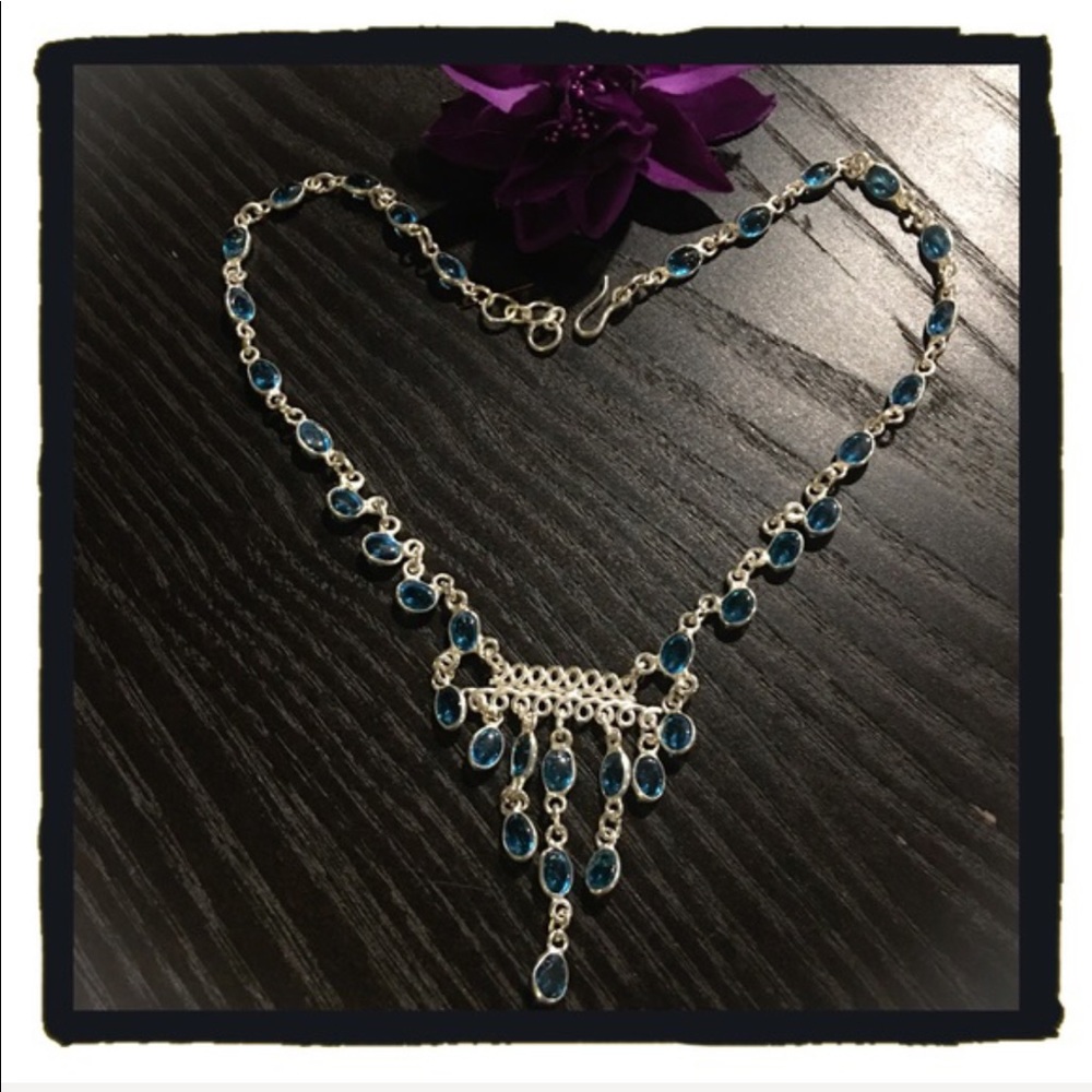 New🍒🍒Sterling Silver Light Blue Quartz Necklace